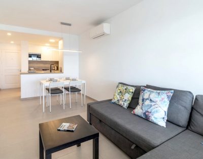 CAU DEL LLOP 76 – Apartament amb piscina comunitària