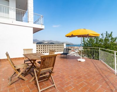 LA FARELLA 63 – Appartement avec terrasse et vue sur la mer