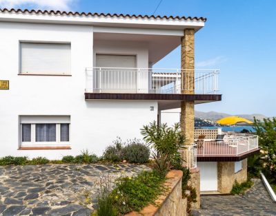 LA FARELLA 63 – Appartement avec terrasse et vue sur la mer