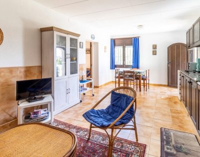 GRIFEU 10 – Appartement avec terrasse extérieur