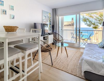 FENER DE BAIX 78 – Bonito apartamento tipo estudio con terraza