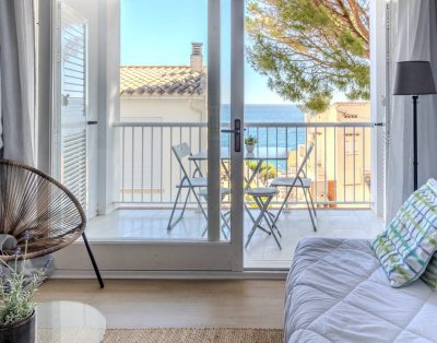 FENER DE BAIX 78 – Bonito apartamento tipo estudio con terraza