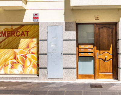 01 CODOLAR L’ESCALA – en segunda línea del mar